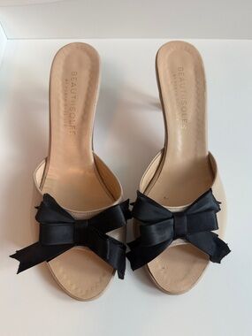 BeautiSolé Beige Slide Mules with Black Ribbon Bow